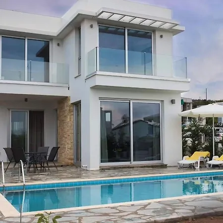 Aqua Luxe Ayia Napa With Sea View فيلة *